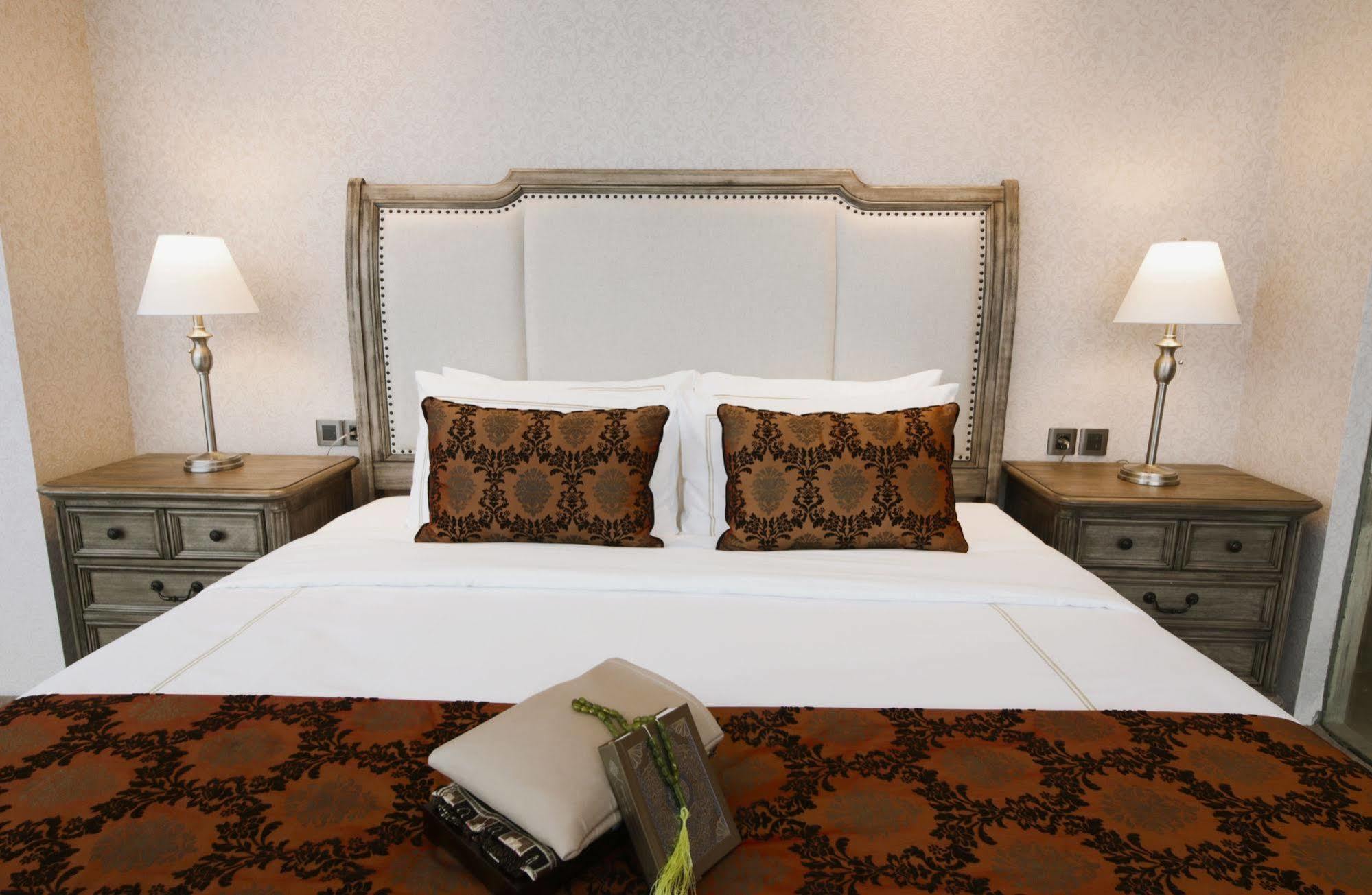 Cinnamon Hotel Boutique Syariah Tutugan Eksteriør bilde